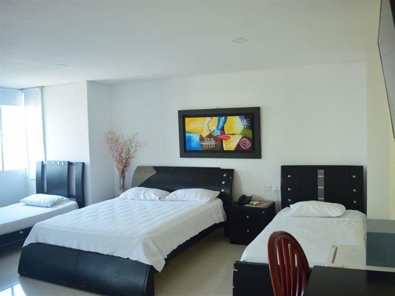 Hotel Intersuites Barranquilla  Exteriör bild