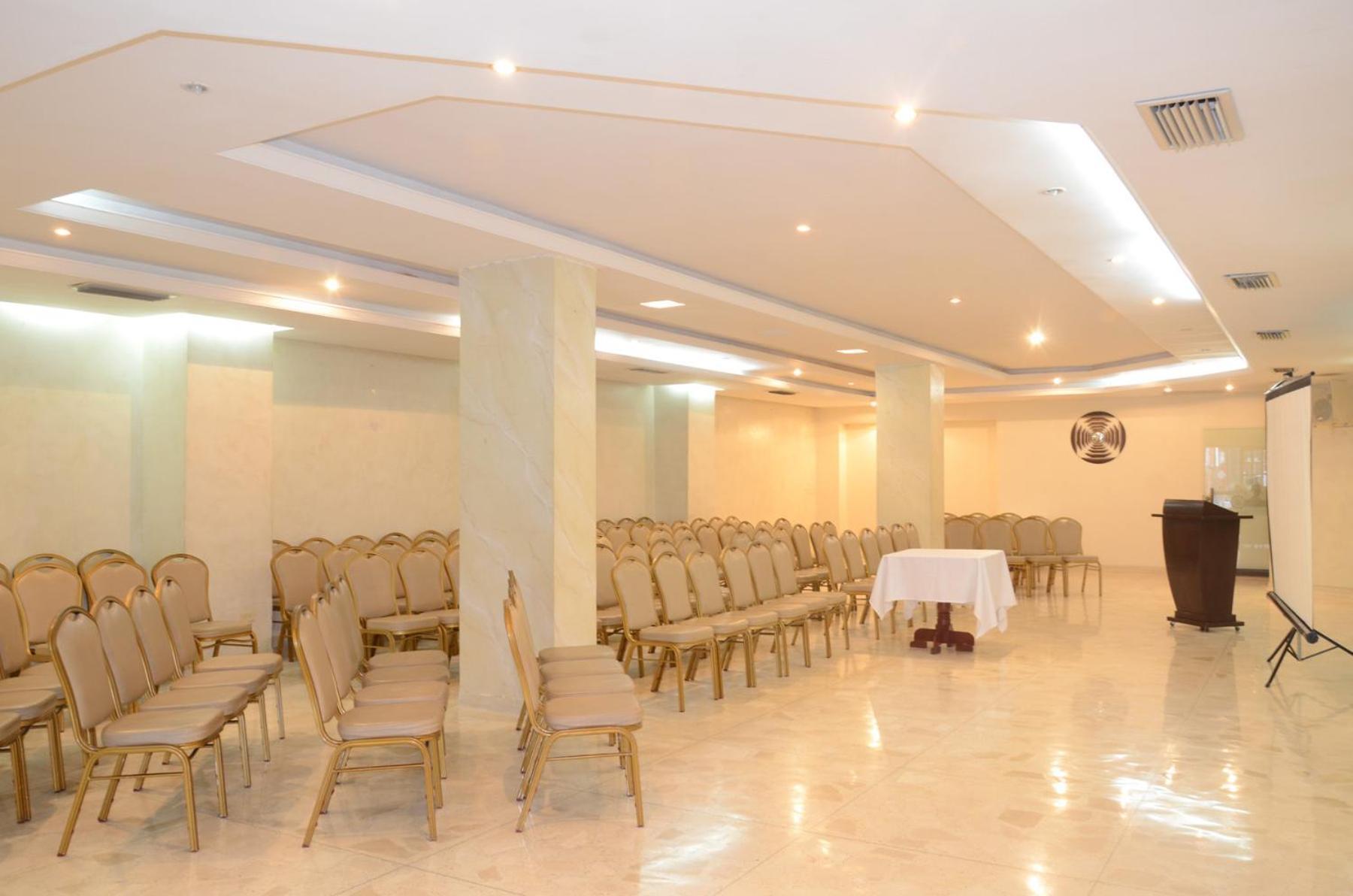 Hotel Intersuites Barranquilla  Exteriör bild