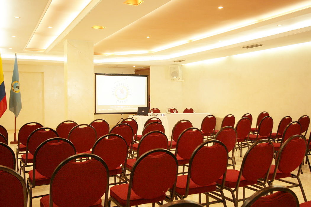 Hotel Intersuites Barranquilla  Exteriör bild