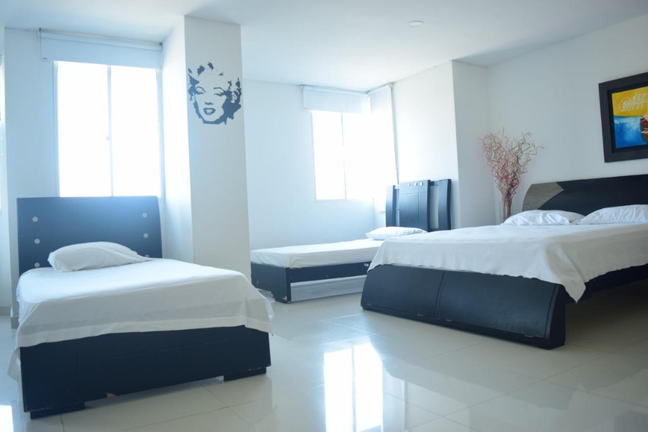 Hotel Intersuites Barranquilla  Exteriör bild